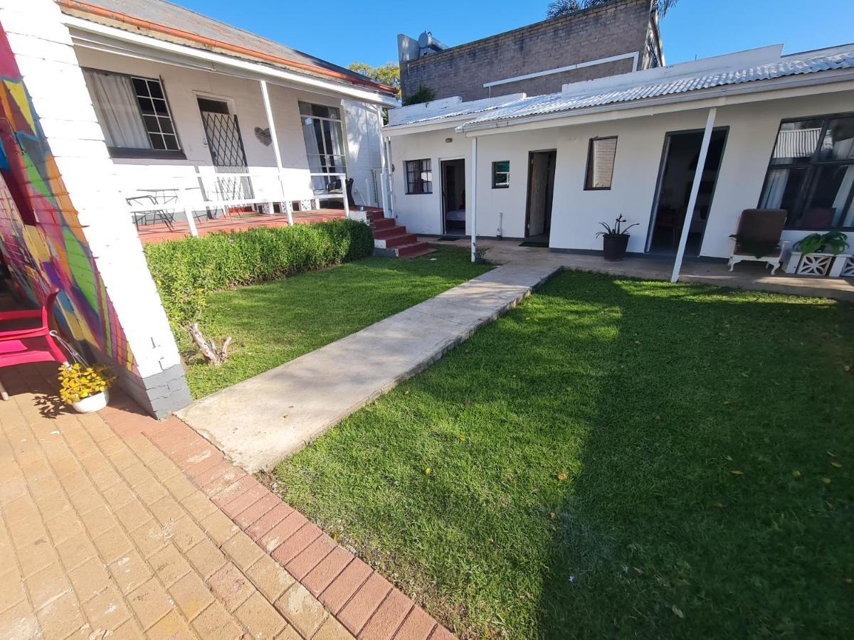 Melville House Johannesburg Buitenkant foto