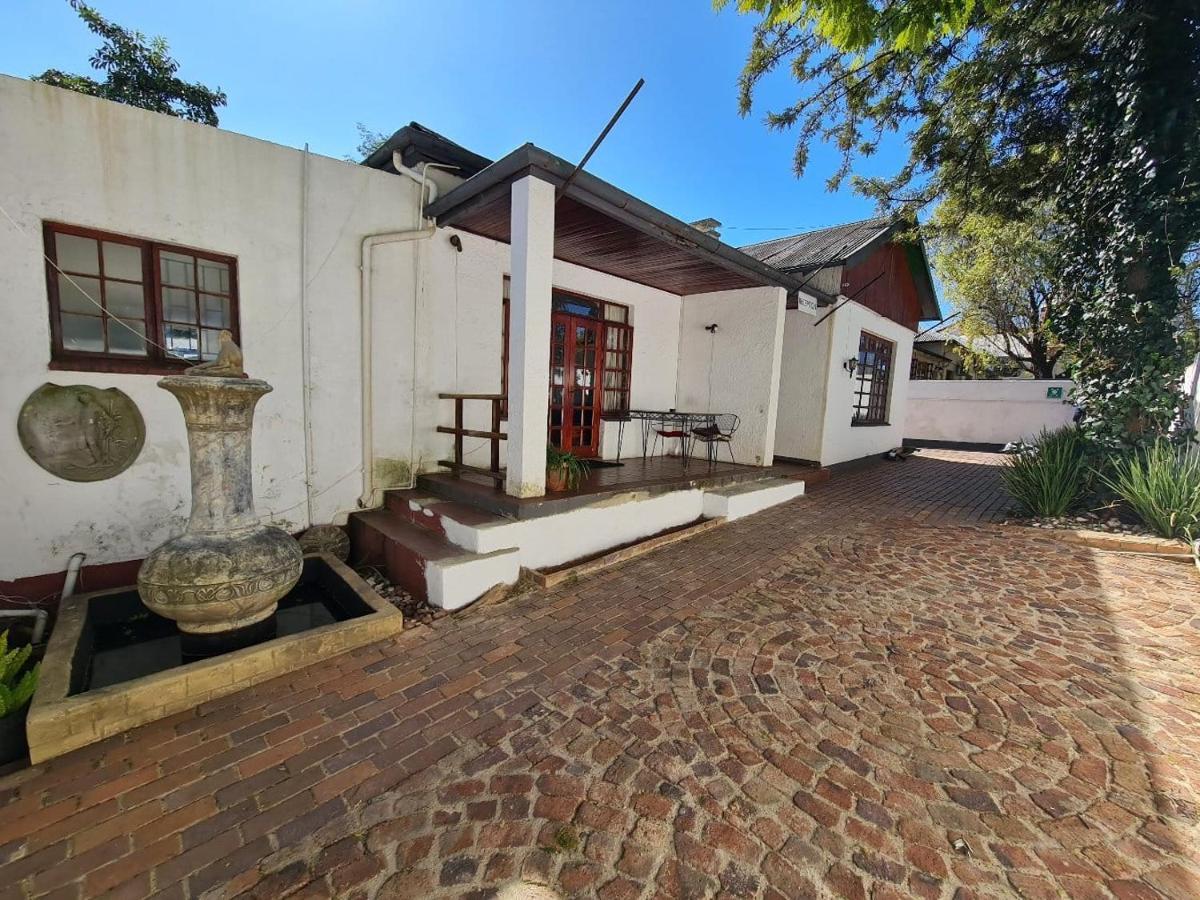 Melville House Johannesburg Buitenkant foto
